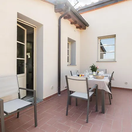 Villacolle 1, Villa